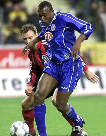 作为中场核 作为中场核