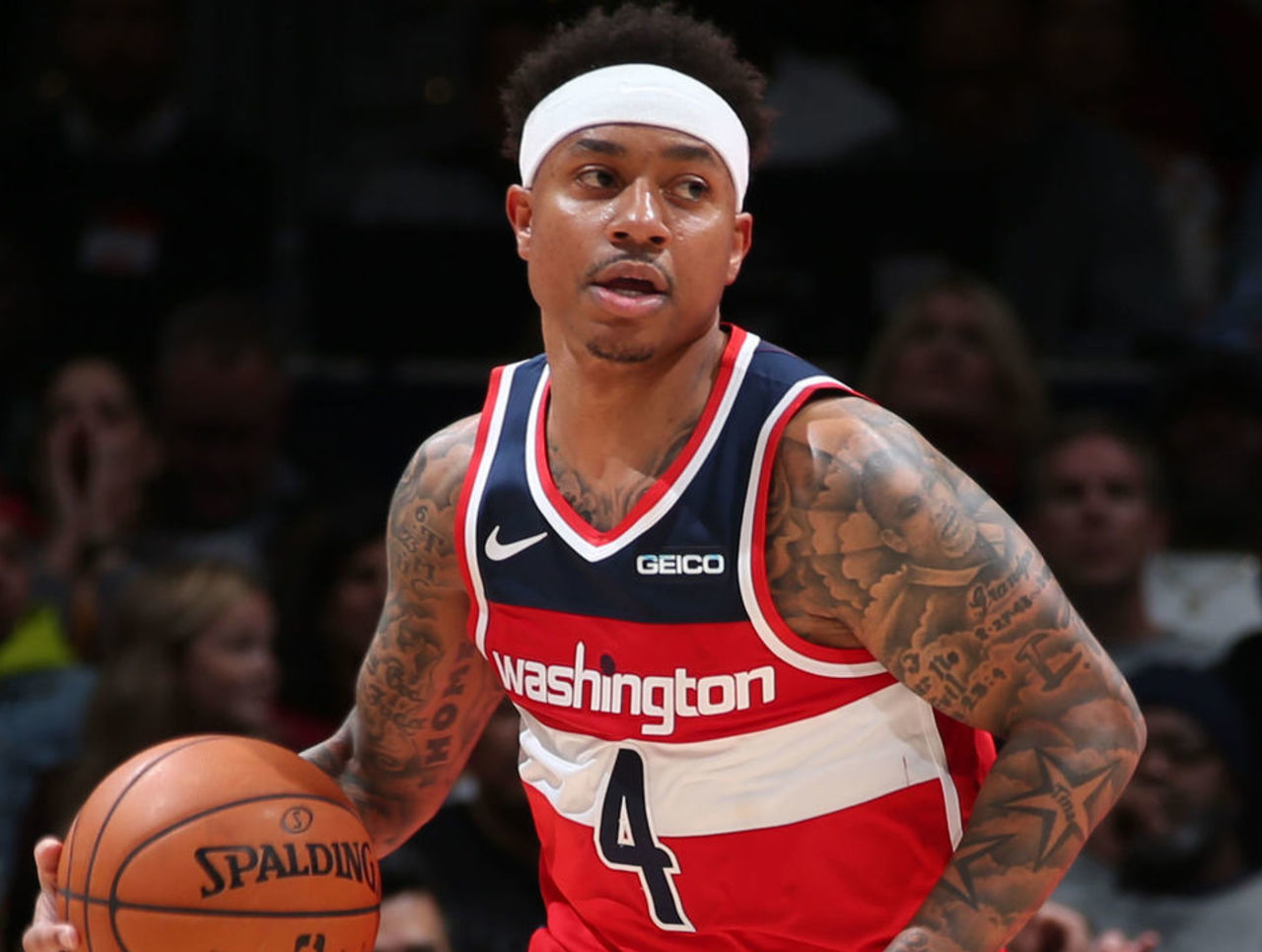 否在场上真 否在场上真